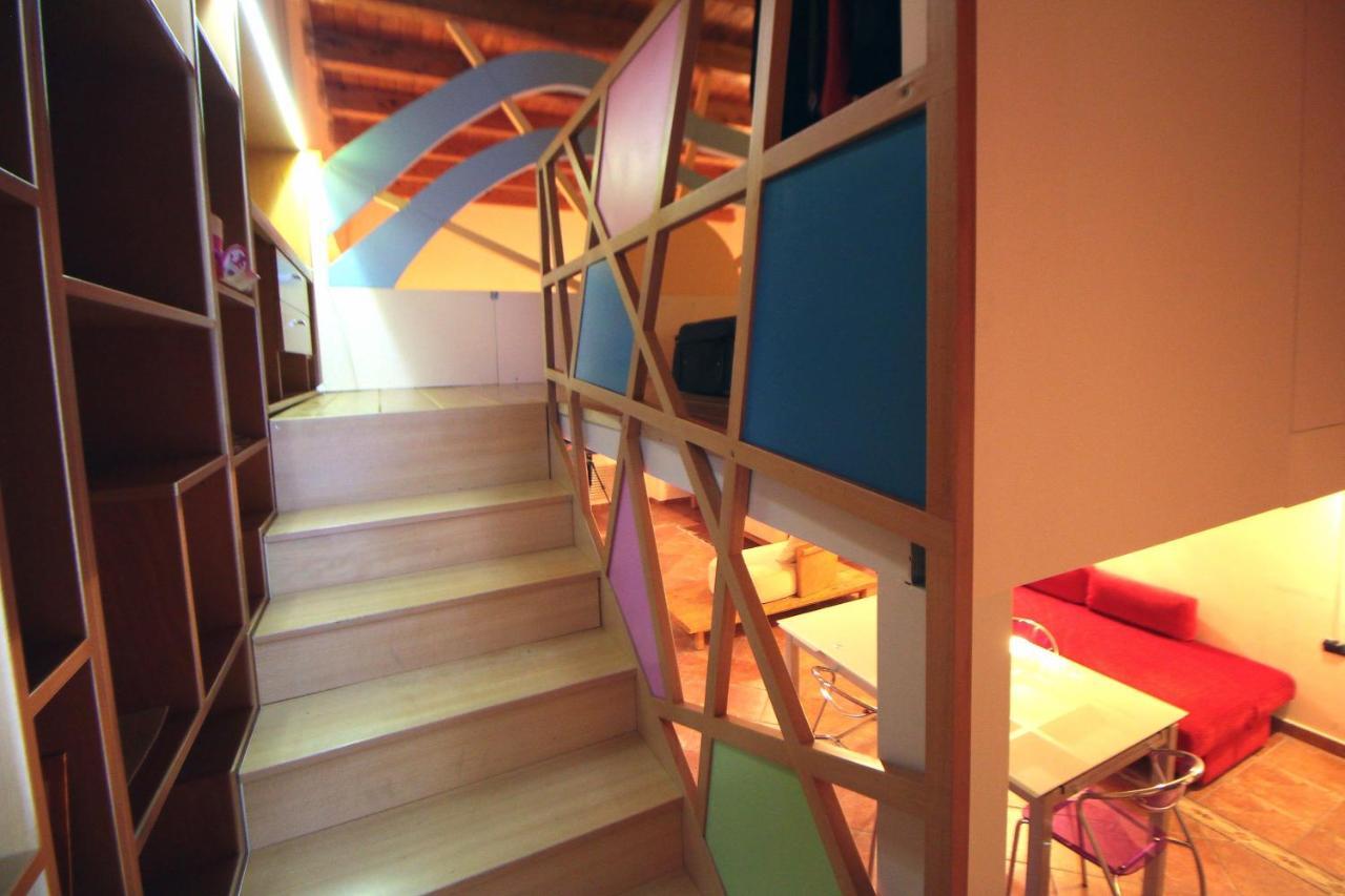 サレルノLoft Panoramico Al Centro Storicoアパートメント エクステリア 写真